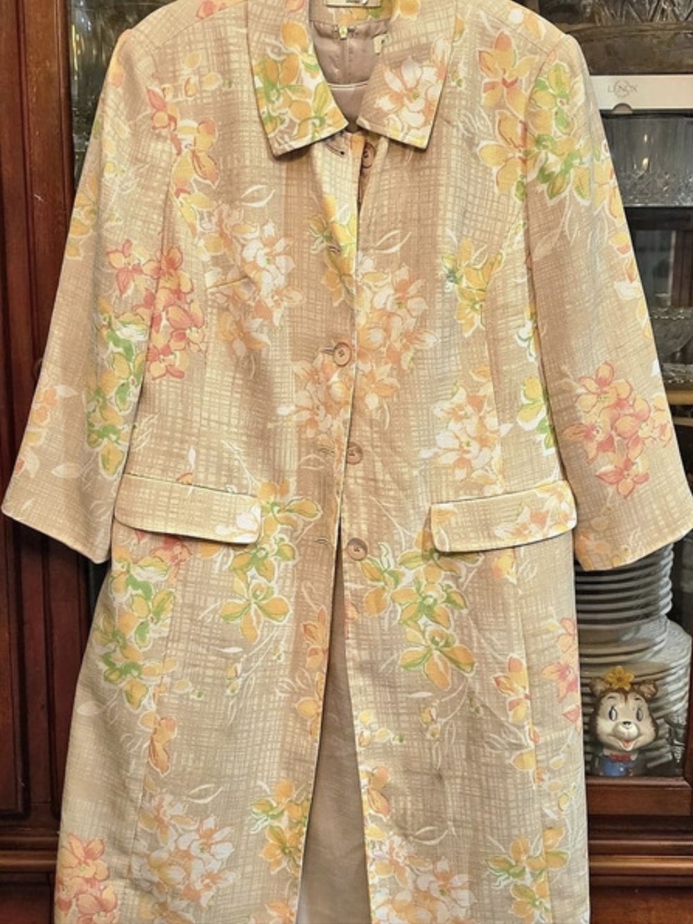 Amanda Smith Floral 2 Piece Suit Size 14W Like New